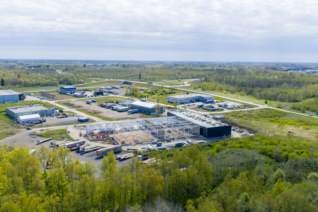 Koplipere commercial development
